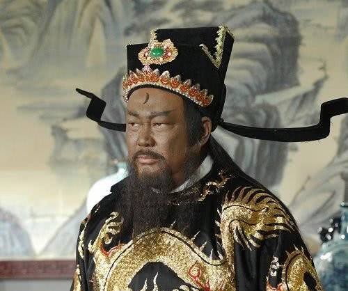 包拯|包拯为什么可以穿龙袍?