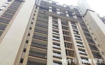 售楼小姐|售楼小姐提醒,买房时牢记这“3个”法则“买南、买边、不买三”