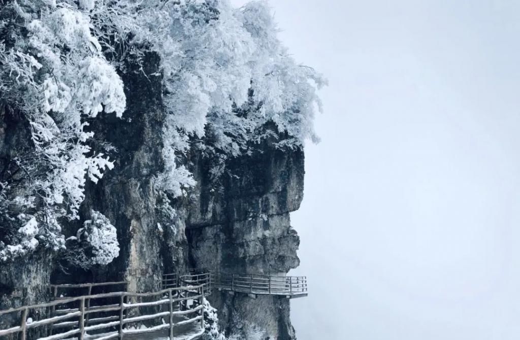 县区|初雪！周边县区雪景美图来袭！