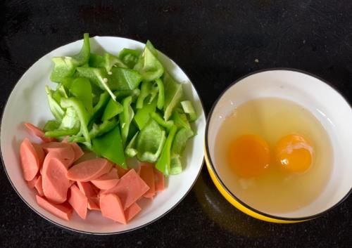  冬天，少吃猪肉多吃这菜，简单炒一炒，美味下饭，滋补又解馋