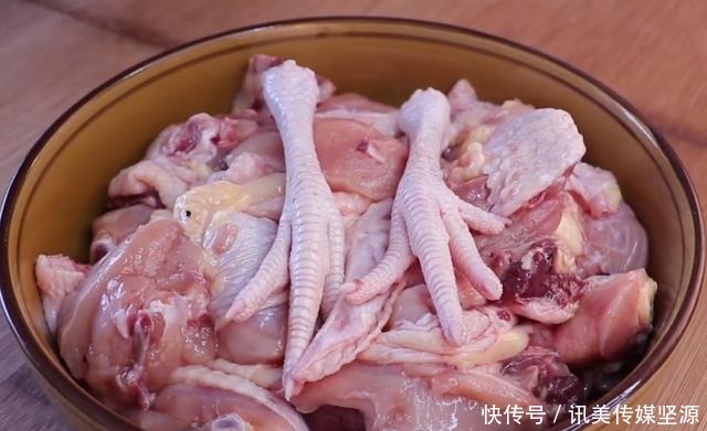 鸡肉最过瘾的吃法,有肉有饭,一做一大锅,一次5斤不够吃,解馋