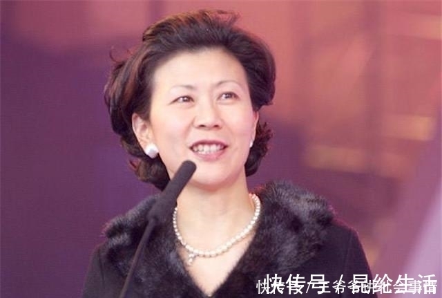 周凯旋|你只知她是李嘉诚的“红颜知己”，却不知她是永远的“周小姐”