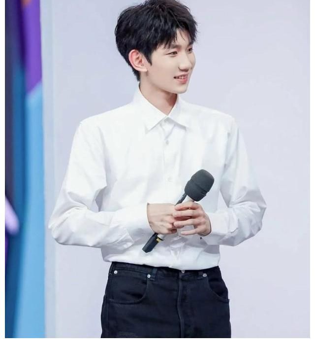 明日之子|《明日之子5》导师引争议，王源邓紫棋加盟，李雪琴上台讲笑话？