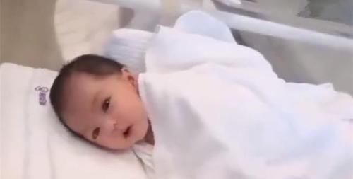 “最美新生儿”走红，靠颜值赢在起跑线上，只因产妇孕期很自律