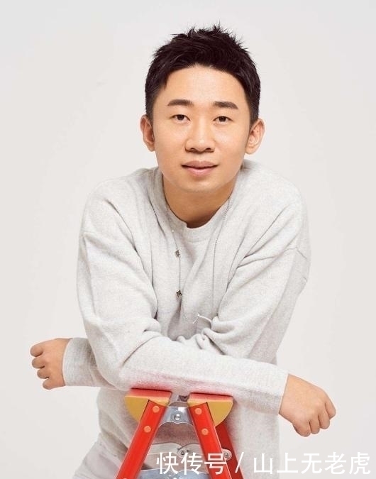 谢娜|小网红转身成爆火综艺咖,资源差没背景的杨迪,你凭什么这么火?