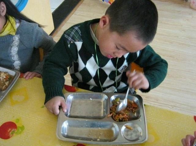 委屈|孩子上幼儿园前,家长要知道幼儿园的“潜规则”,以免孩子受委屈