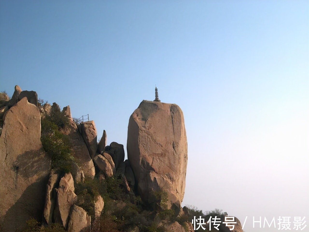 凤凰岭风景区|北京一景区，被称为“小黄山”，门票25元游客很多