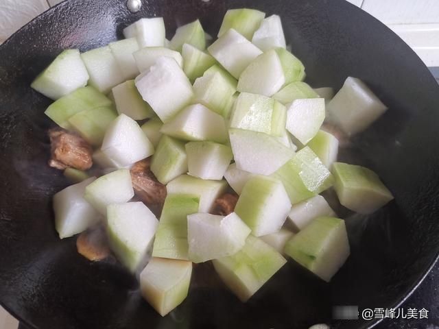 西红柿|立秋后多吃这菜，维C是西红柿的3倍，苹果的6倍，简单炖炖就很棒