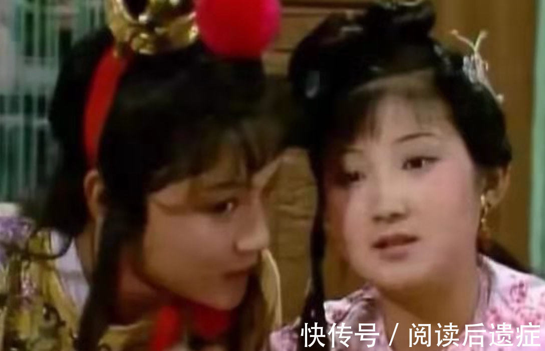 薛宝钗&宝玉外出祭奠金钏儿,林黛玉话里有话,薛宝钗为何不答?