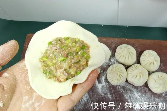 配方|教你在家蒸包子，又白又暄软，配方步骤都很详细