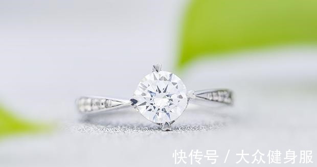 婚戒 定做钻戒婚戒可以退换吗定做钻戒需要注意什么!