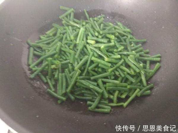 它是天然钙库,牛奶钙片不及它,儿子隔天吃1次,16岁1米8