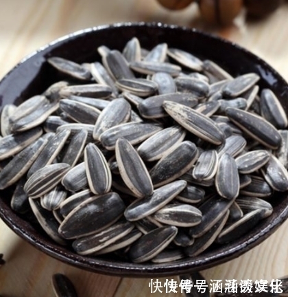 零食|长期把瓜子当零食吃好不好?很多人都想错了,现在知道还不晚
