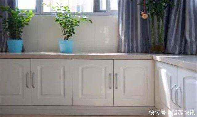 木工|阳台万万不要装吊柜了,头一次见这种设计,老木工都夸实用漂亮