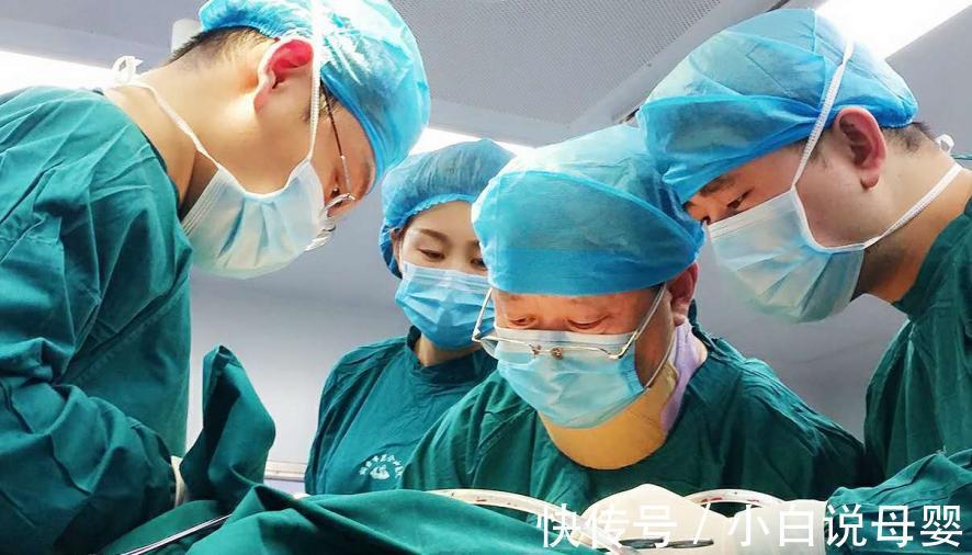 内痔|痔疮便血有哪些危害,该如何治疗?做这3点,痔疮便血消失了!