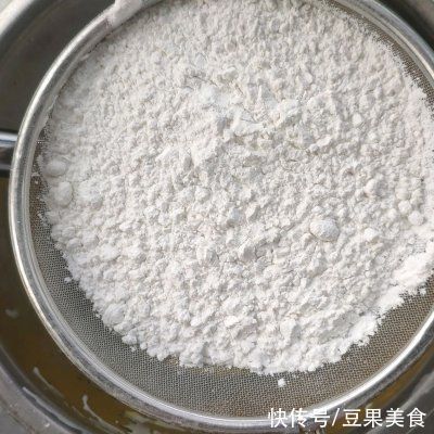 戚风蛋糕|这么好吃的糯米戚风蛋糕杯做法，现在知道还不晚