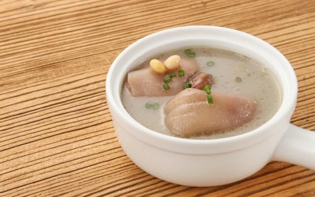 葛根|哺乳期奶水少别着急，记得多喝这3道“下奶汤”，奶水充足质量好