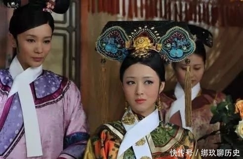 的白布条,是用来做什么的?有何特殊含义?