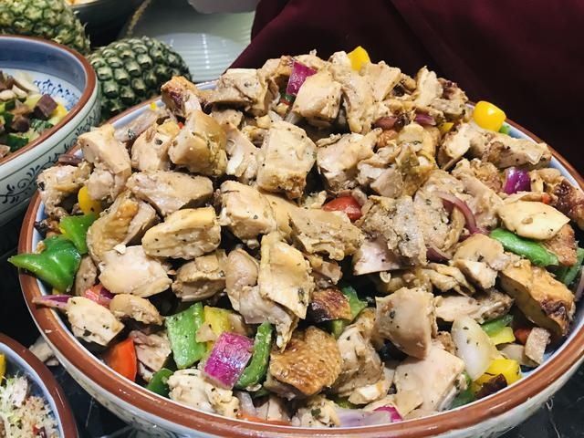  酒店|人均200+的五星级酒店自助餐，怎么吃才能回本？