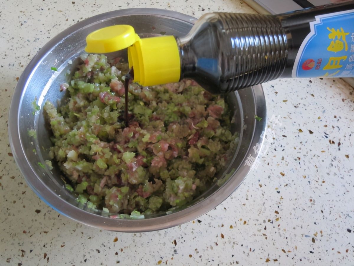 调饺子馅时，牢记3放3不放，闭着眼睛调都香，过年肯定用得上