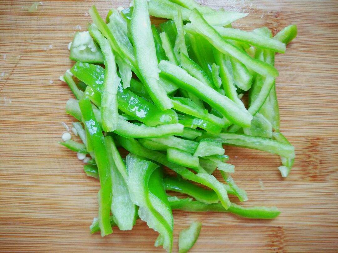 老寒腿|它是天然的“补钙菜”,每天炒一盘,预防骨质疏松,告别老寒腿