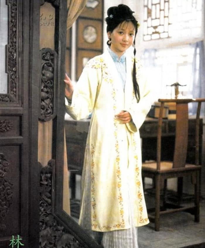 贾宝玉#在红楼梦中,林黛玉遭遇逼婚,死的轰轰烈烈