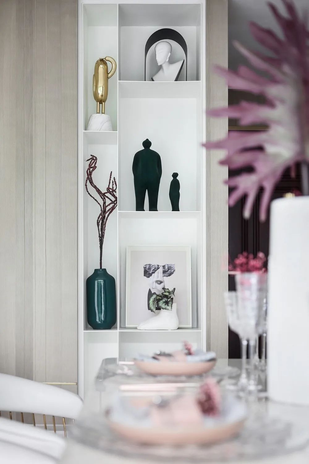 优雅|轻奢风质感+北欧风配色，让94㎡的房子，装出华丽高级的浪漫