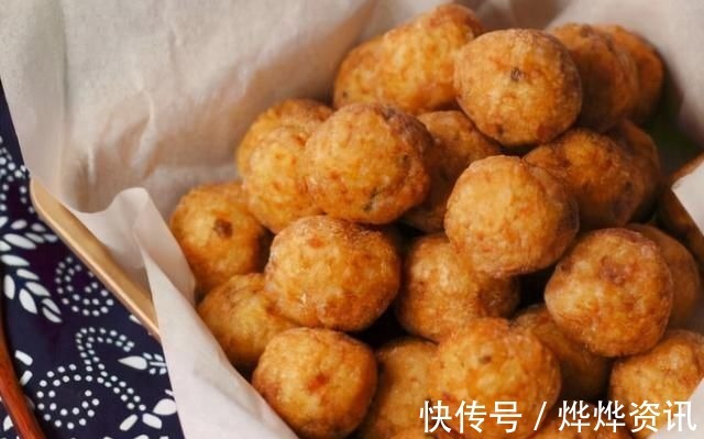 炸肉丸子，做好关键“2步”，丸子炸好酥脆美味，香味足无腥味