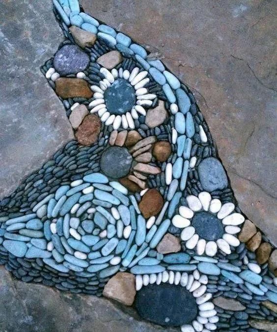 回家|石头画已经过去了,现在流行玩石贴画捡一堆石头回家,玩过瘾