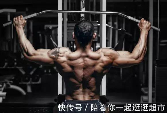 斜方肌|想练出强壮的背肌，给你4点建议，练背很简单