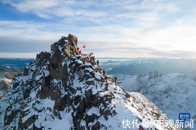 江宏景|“首届珠峰山友大会”开幕，百余名山友欢聚一堂