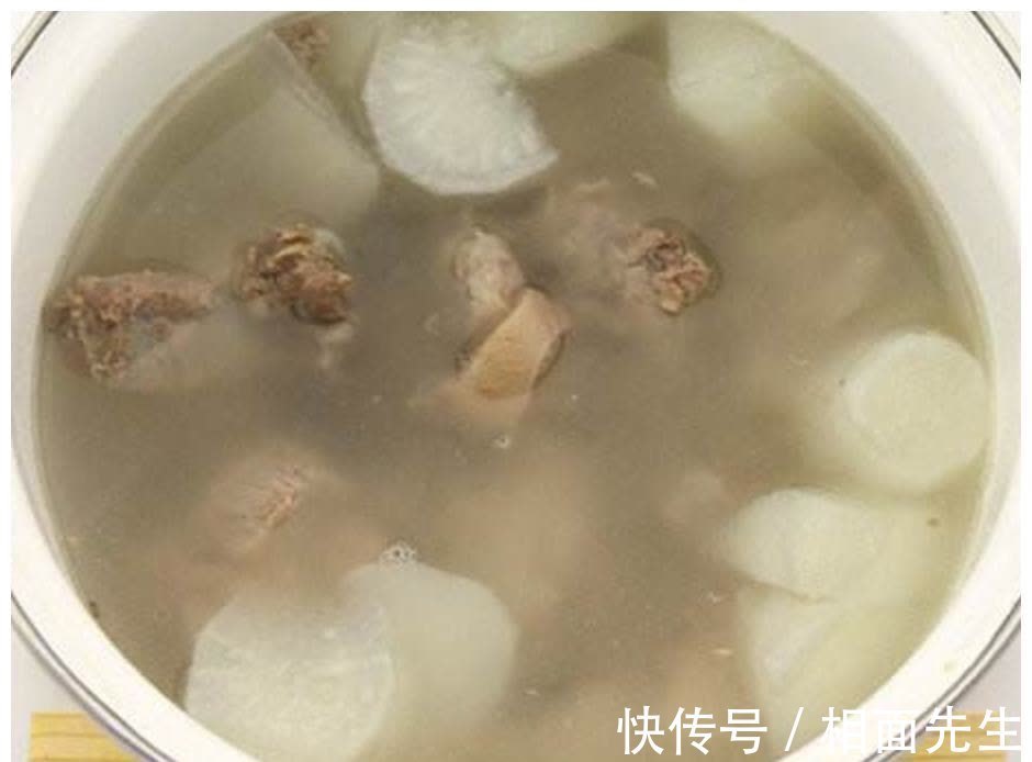 羊肉|天气降温,这菜要给家人吃,补脾养胃暖身体,多吃增强体质不怕冷