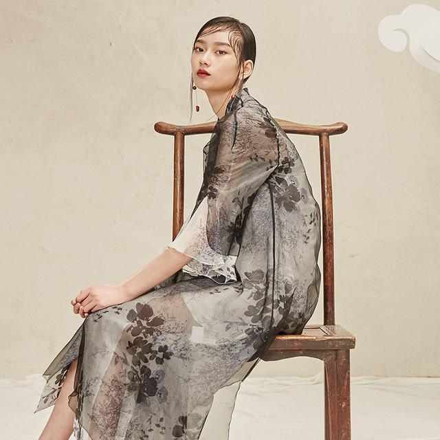 真丝 改良中式服装穿出你不一样的气质