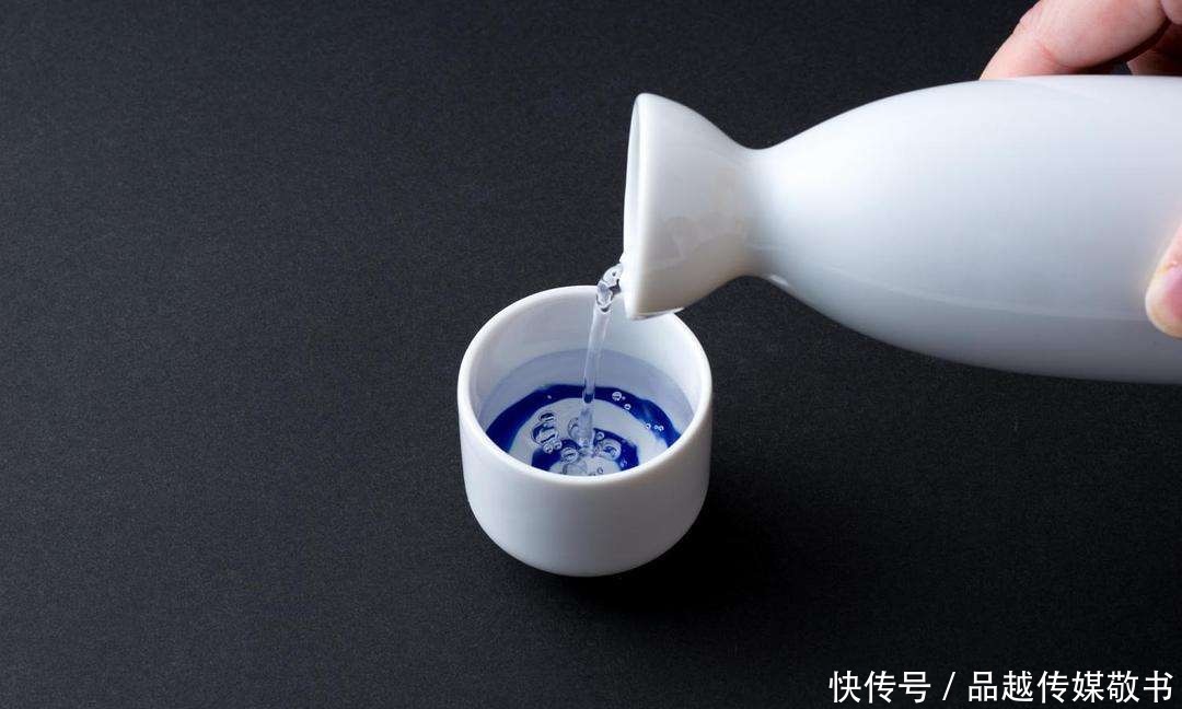 酒水的利润高吗?不就是用粮食造的吗?为何卖这么贵?