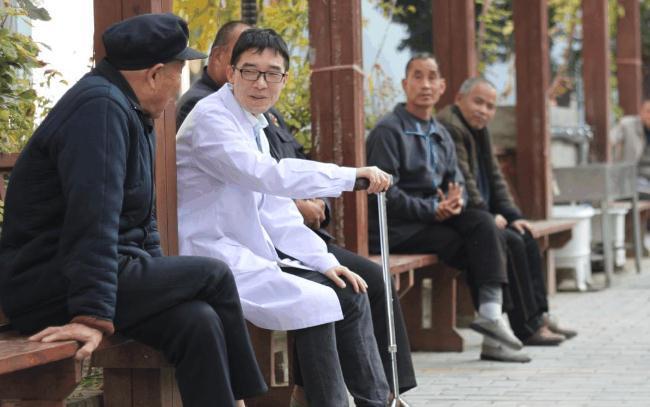 退休|法国记者:我实在不明白,为何中国的老年人都这么有活力?
