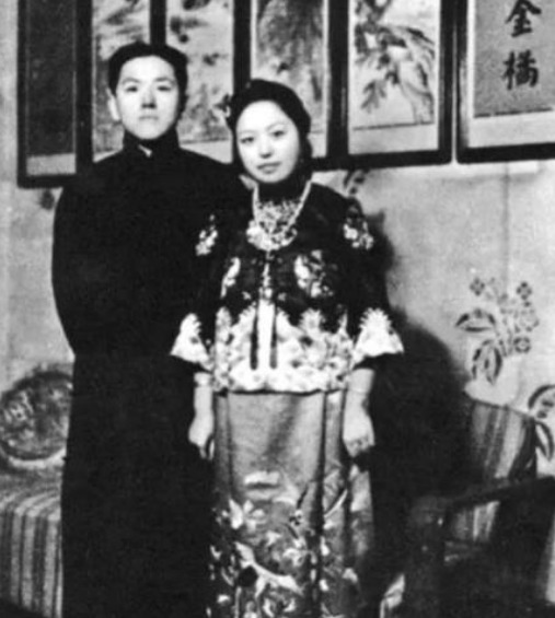 黎元洪|家里为她包办婚姻，她被逼成精神病，未婚夫得知：精神病我也要娶