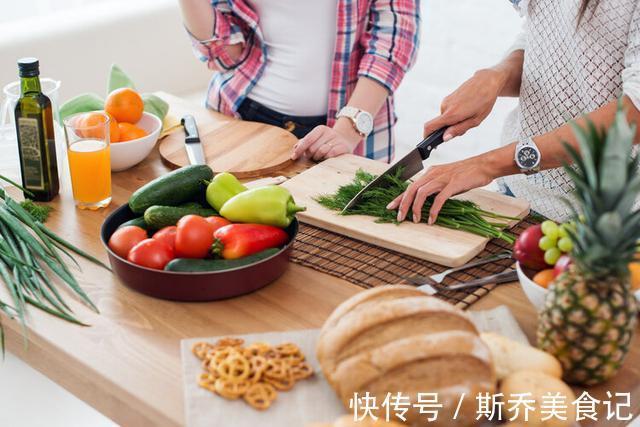 一日三餐|不吃晚餐除了变瘦，要想健康长寿，牢记4个“拒绝”！贵在坚持