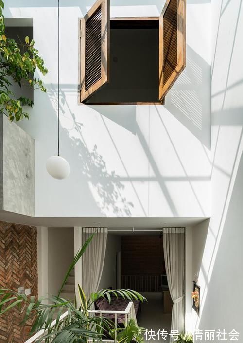 餐厅|一家3口卖掉城里房子,回农村花2年建栋复式,现在的家又大又舒服