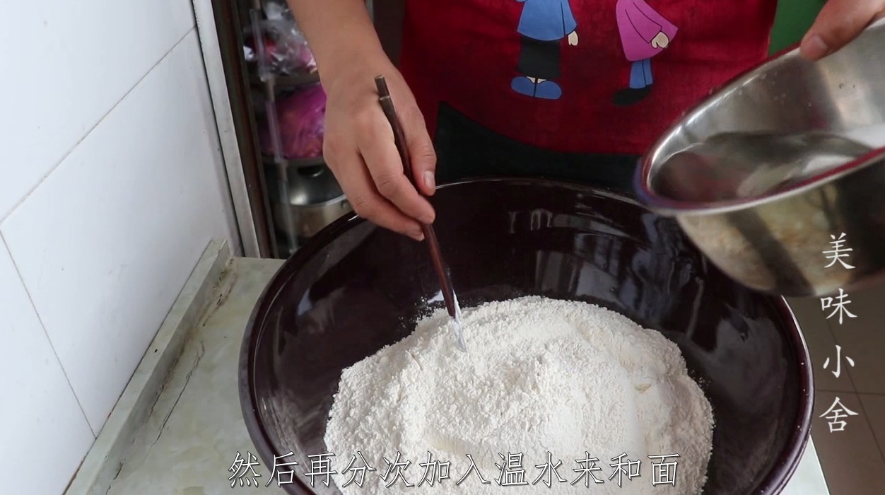 正宗酸汤水饺做法，酸辣爽口，好吃又过瘾，学会都可以开饺子馆了