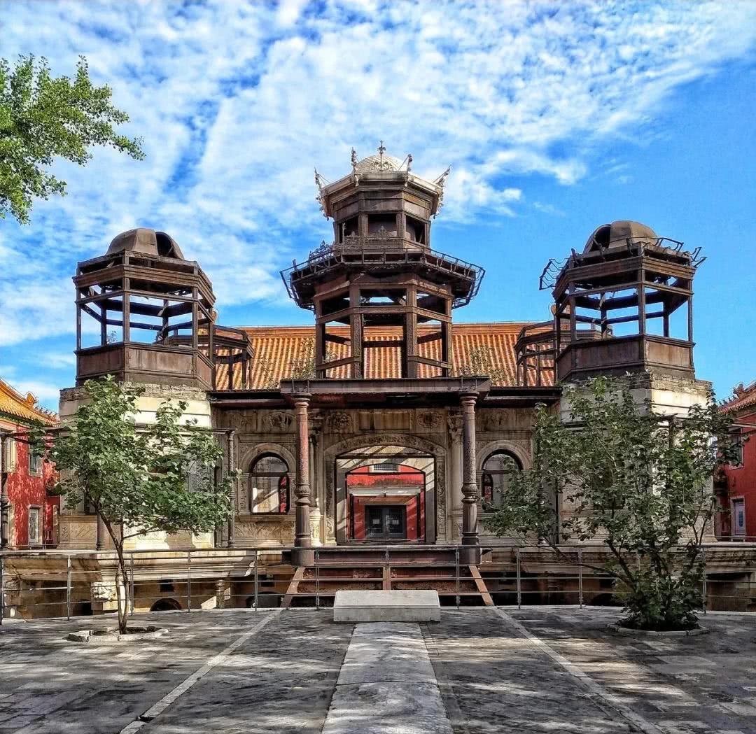 故宫有一百多口水井，为什么里面的水无人饮用？