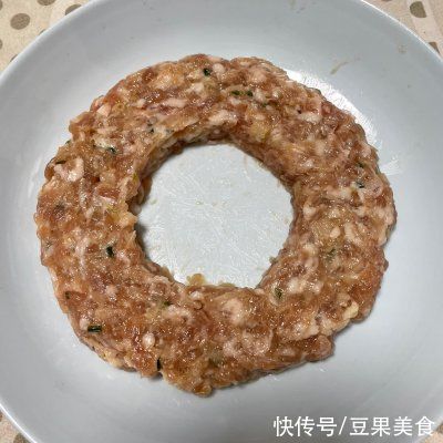 美味不打烊,这款冬日夜宵肉糜炖蛋你不能错过