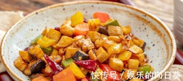 杏鲍菇6种最好吃的做法，每种都简单美味，看看你喜欢吃哪种