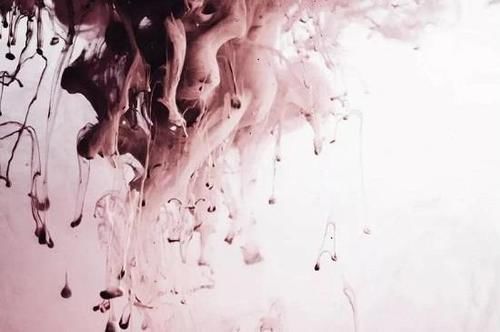 扒一扒护肤的错误操作之化妆前敷面膜，不护肤反而“毁容”了？