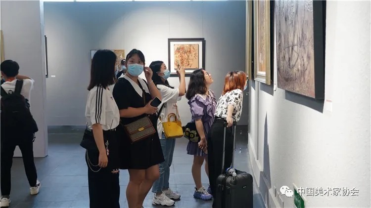 展览现场.JPG 图片