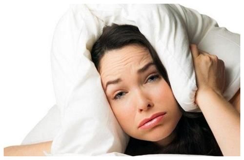 症状|经常失眠，这4种方法有效缓解失眠症状，让你整晚精致睡眠！