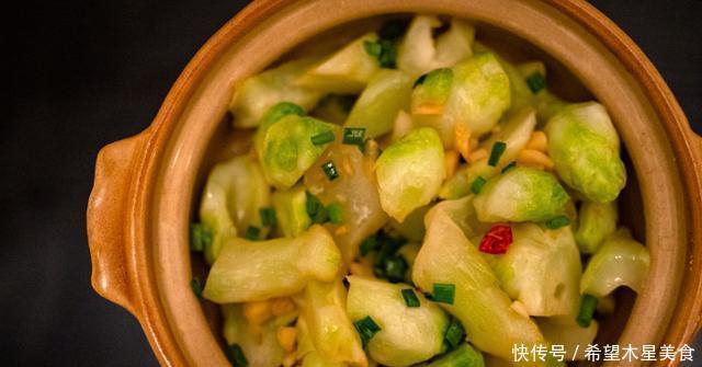 芥菜|这菜北方一般吃不到,南方恨不得天天吃,每次炒一大盘都吃光