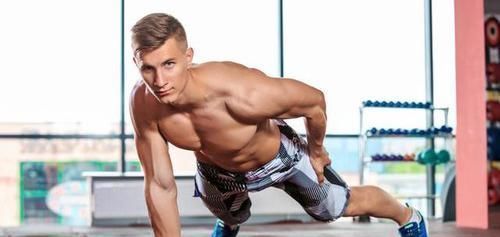 减脂|深蹲和俯卧撑每天各做100个,一个月后身体会有哪些变化呢