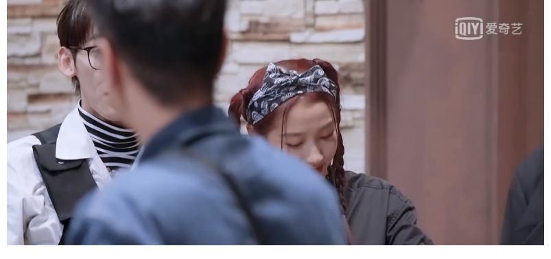 群嘲|连录3期的知名艺人，因无脑力贡献遭群嘲，我却看得很心酸