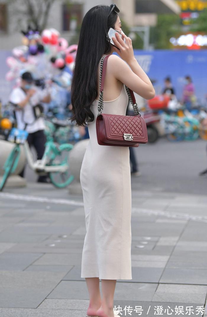 无袖连衣裙|米黄色无袖连衣裙,气质优雅,穿着迷人