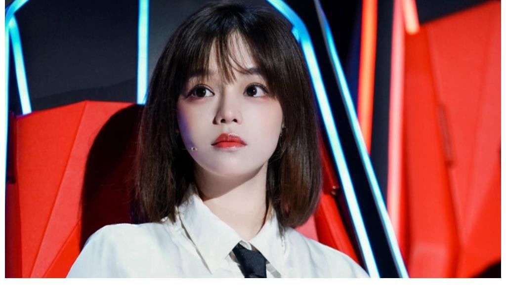 女人|不愧曾为华晨宇的女人，张碧晨对那英圆滑的眼力劲，让我自愧不如